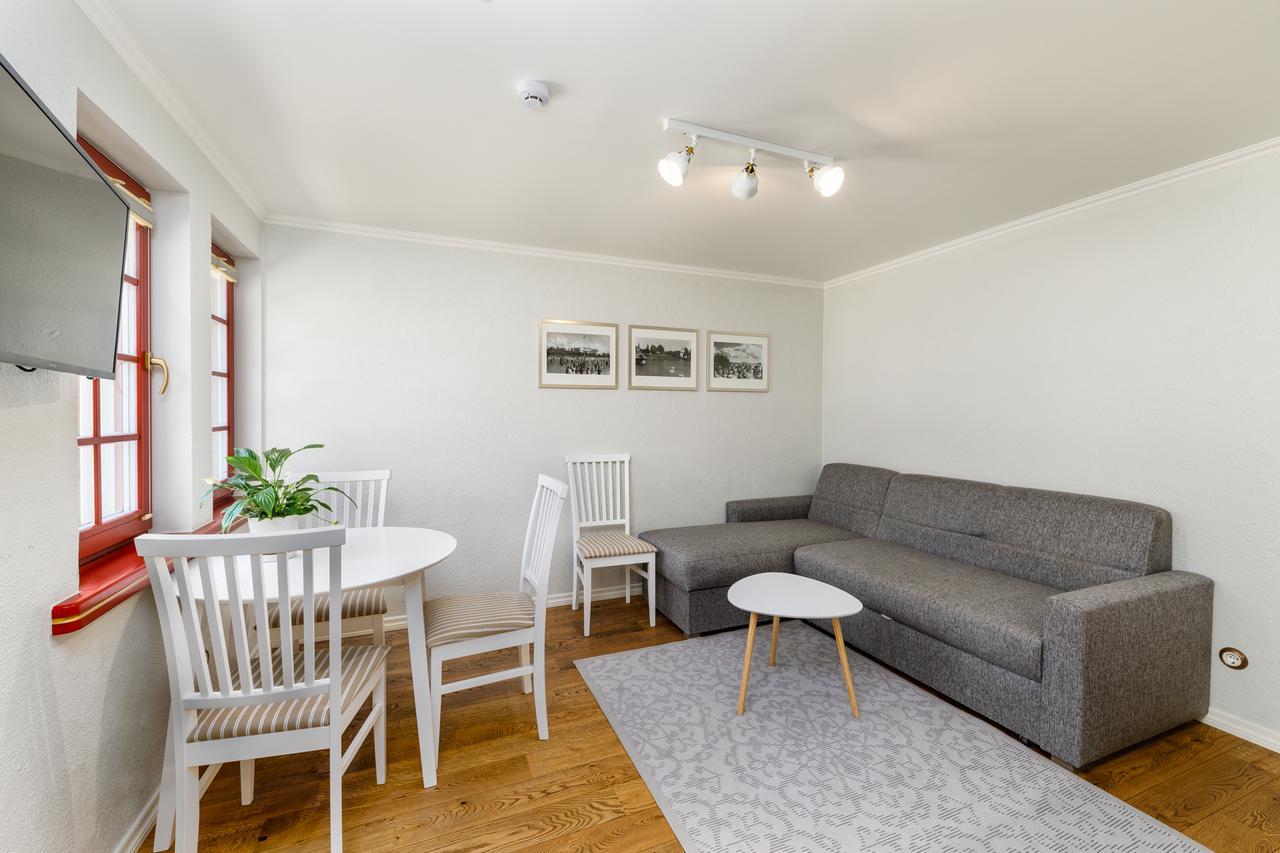 Vabaduse Apartments Parnu Ngoại thất bức ảnh