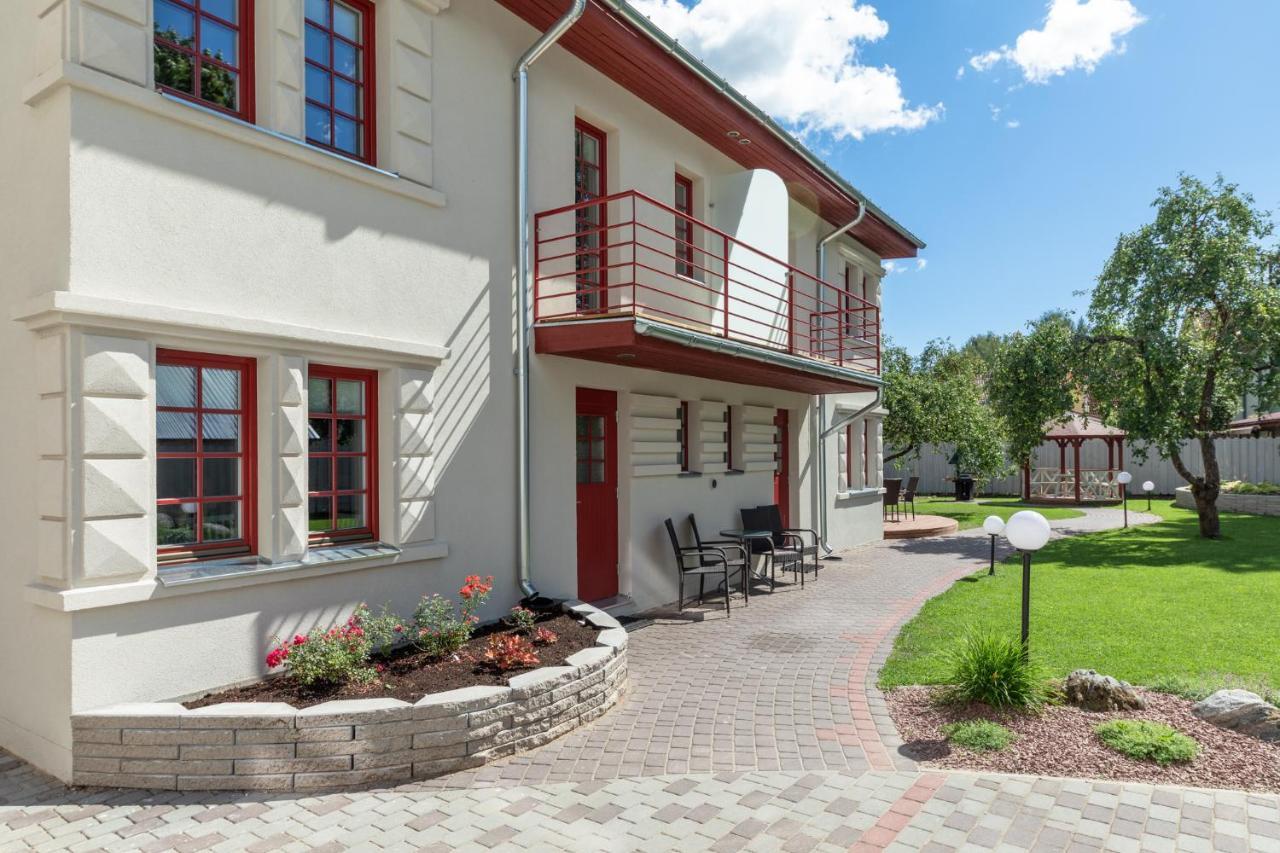 Vabaduse Apartments Parnu Ngoại thất bức ảnh